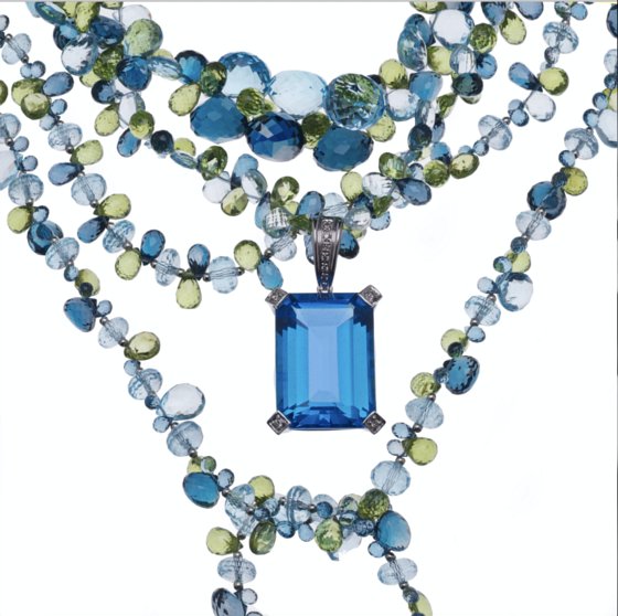 100 carat blue topaz pendant necklace 